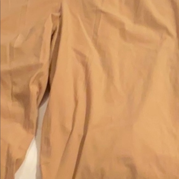 NWT Lululemon tan Trousers with comfort and style of pull on pants firm - Picture 5 of 5
